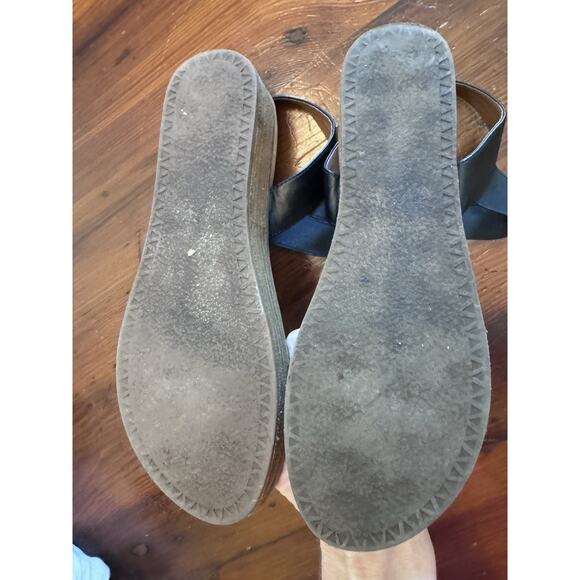 Steve Madden Black Leather Wooden Flatform Sandals, Size 9 - Picture 4 of 8